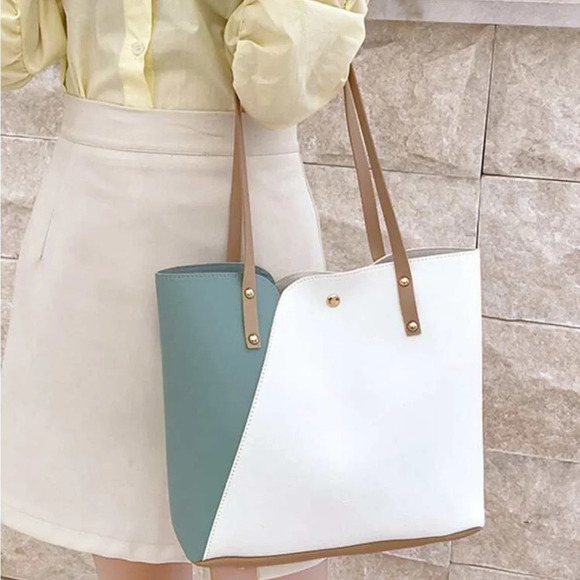 Unavailable ⚠️Clearance White And Blue Colorblock Shoulder Tote Bag - Picture 2 of 6